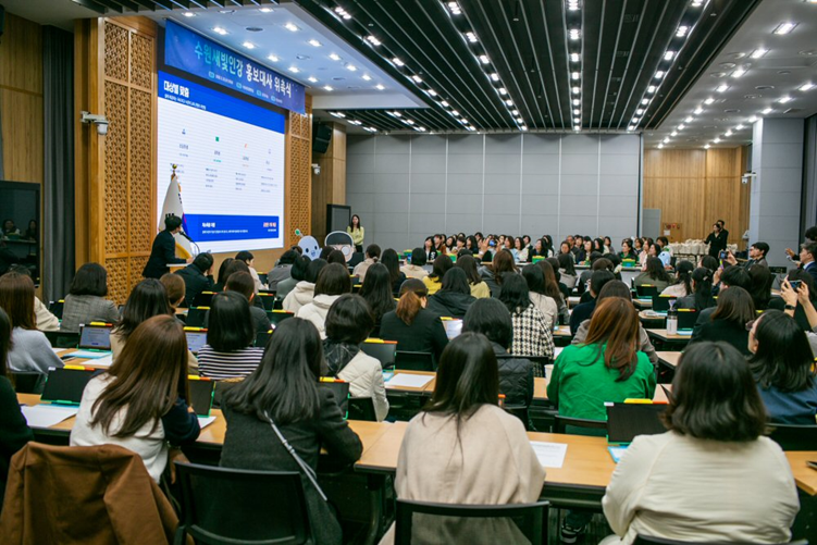 아이스크림에듀, 수원시 ‘수원새빛인강’ 홍보대사에 ‘아이스크림 홈런’ 지원